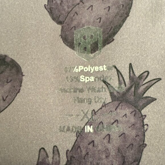 Born Primitive Hustle Booty Shorts Womens XL Purple Pineapple Print Workout - Picture 3 of 7